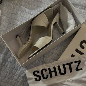 SCHUTZ Women's Cream Heeled Mules